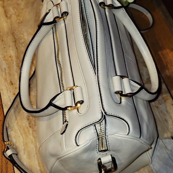 Black by Saks Firth Avenue Handbag Purse NEW without Tags - Picture 4 of 15